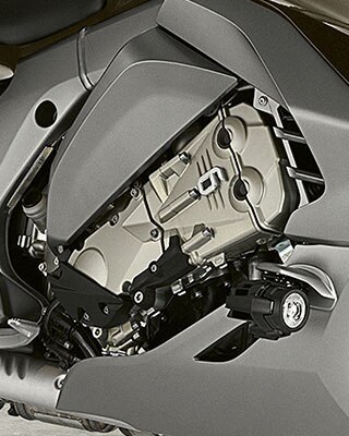 K 1600 GTL 6-cylinder in-line engine